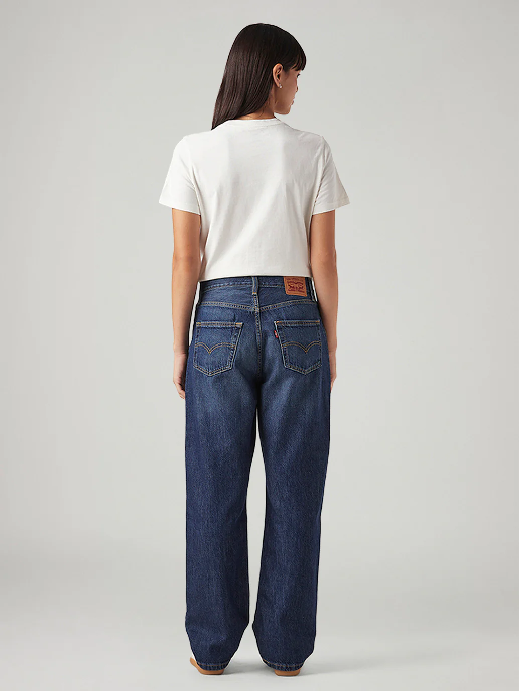 Women's Dark Blue Loose Fit Mid Rise Easy Dad Jeans - Image 4