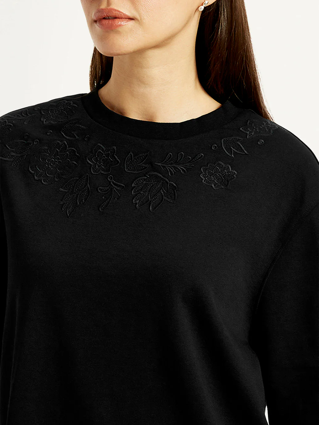 Women's Embroidered Black Relaxed Fit T-shirt - Image 3