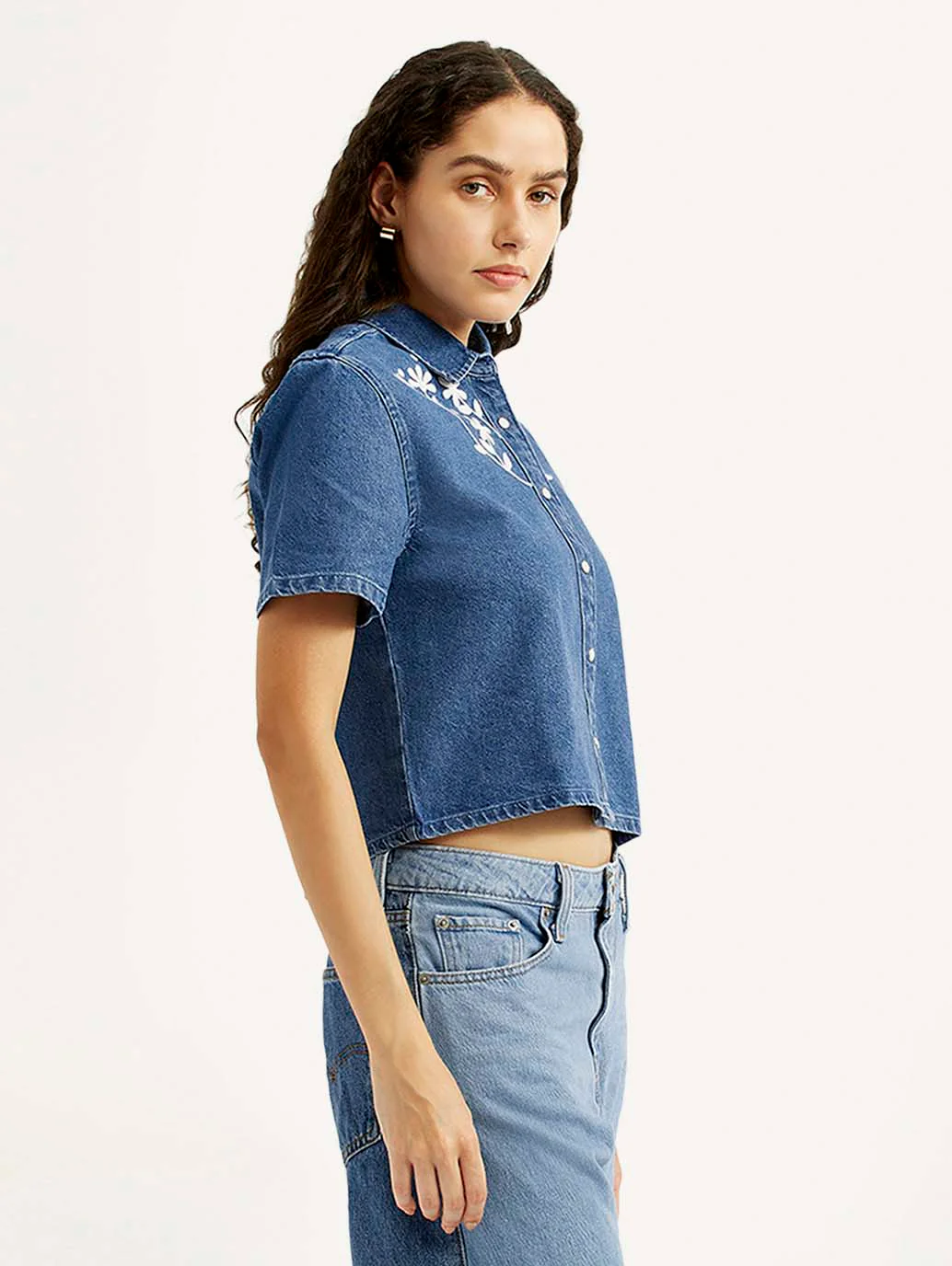 Women's Embroidered Blue Spread Collar Shirt - Image 4