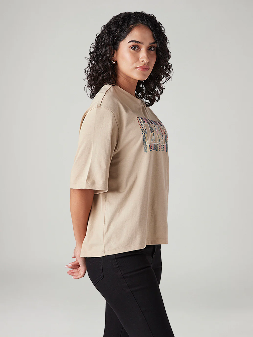 Women's Embroidered Relaxed Fit T-Shirt - Image 5