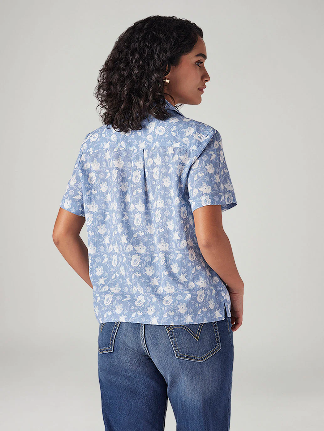 Women's Floral Regular Fit Shirt - Image 3