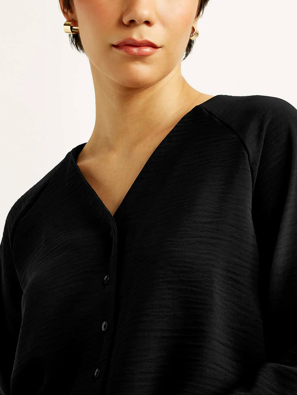 Women's Textured Black V Neck Top - Image 4