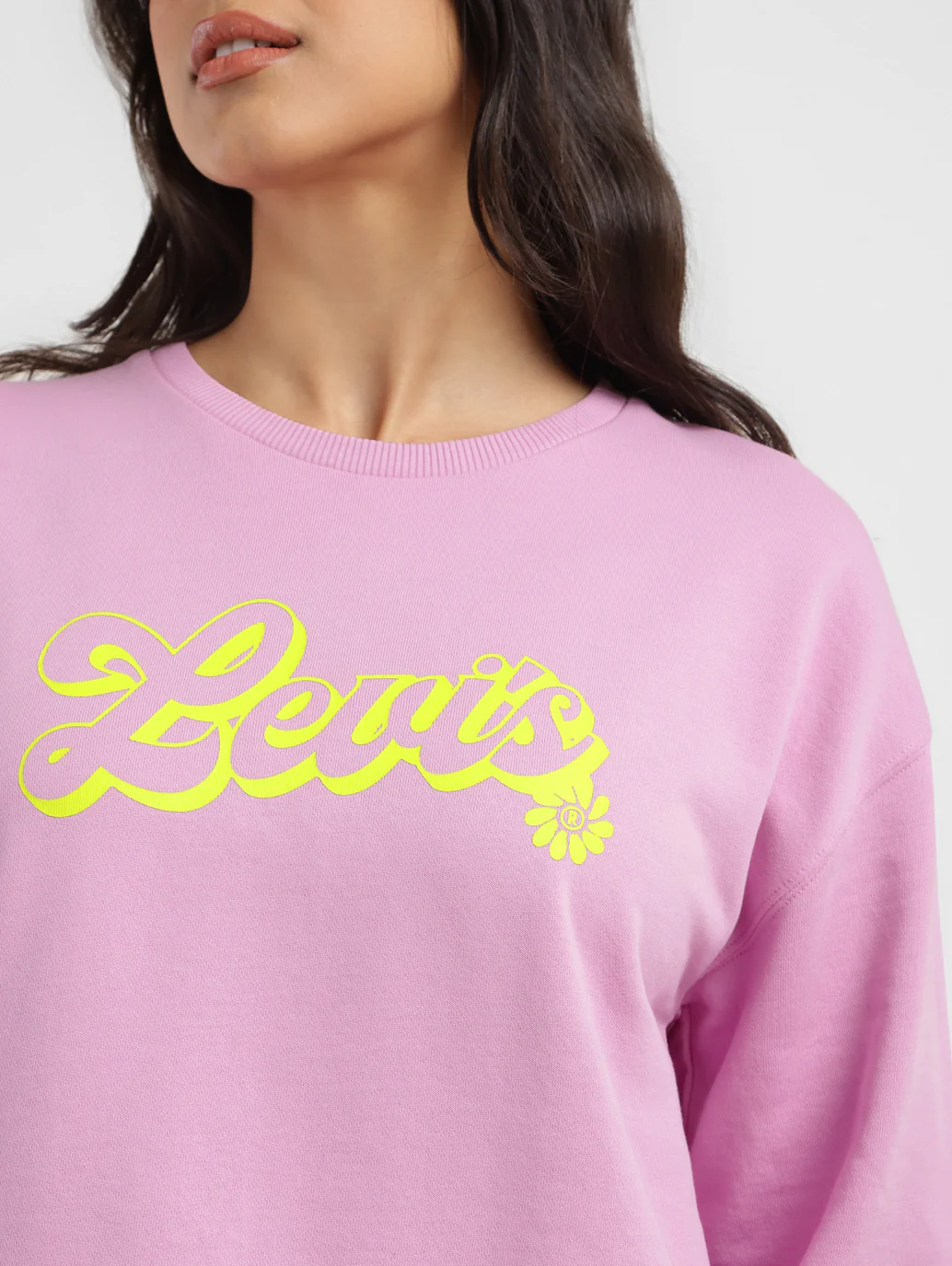 Women's Graphic Print Crew Neck Sweatshirt - Image 7