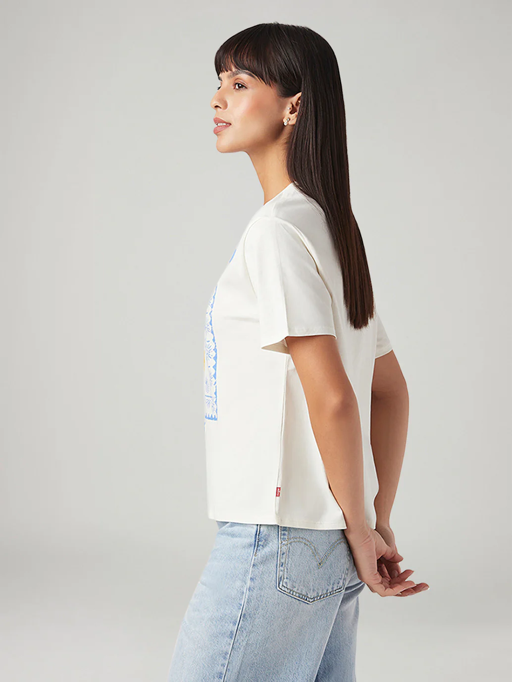 Women's Graphic Print Relaxed Fit T-Shirt - Image 5