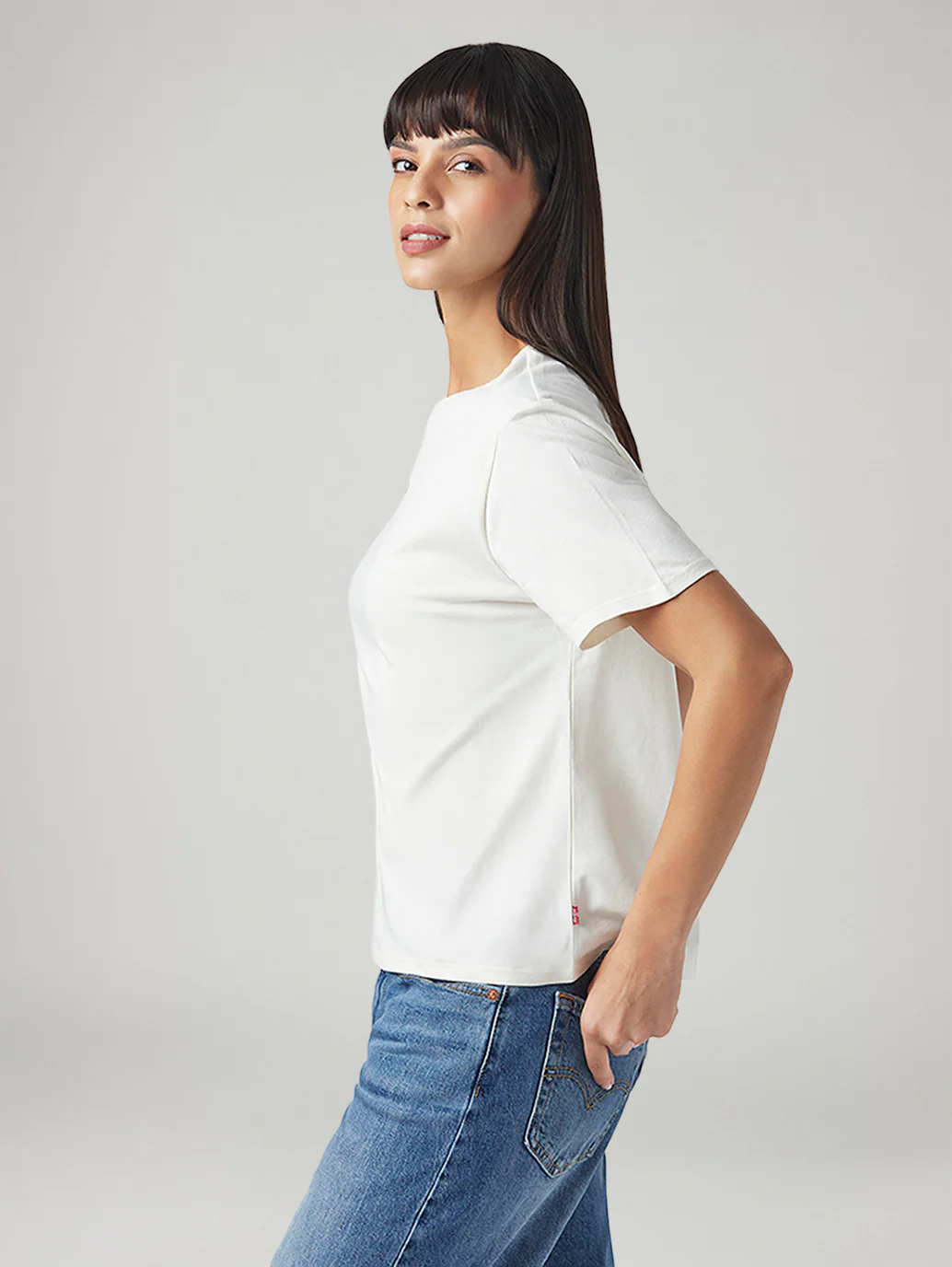 Women's Graphic Print Relaxed Fit T-Shirt - Image 5
