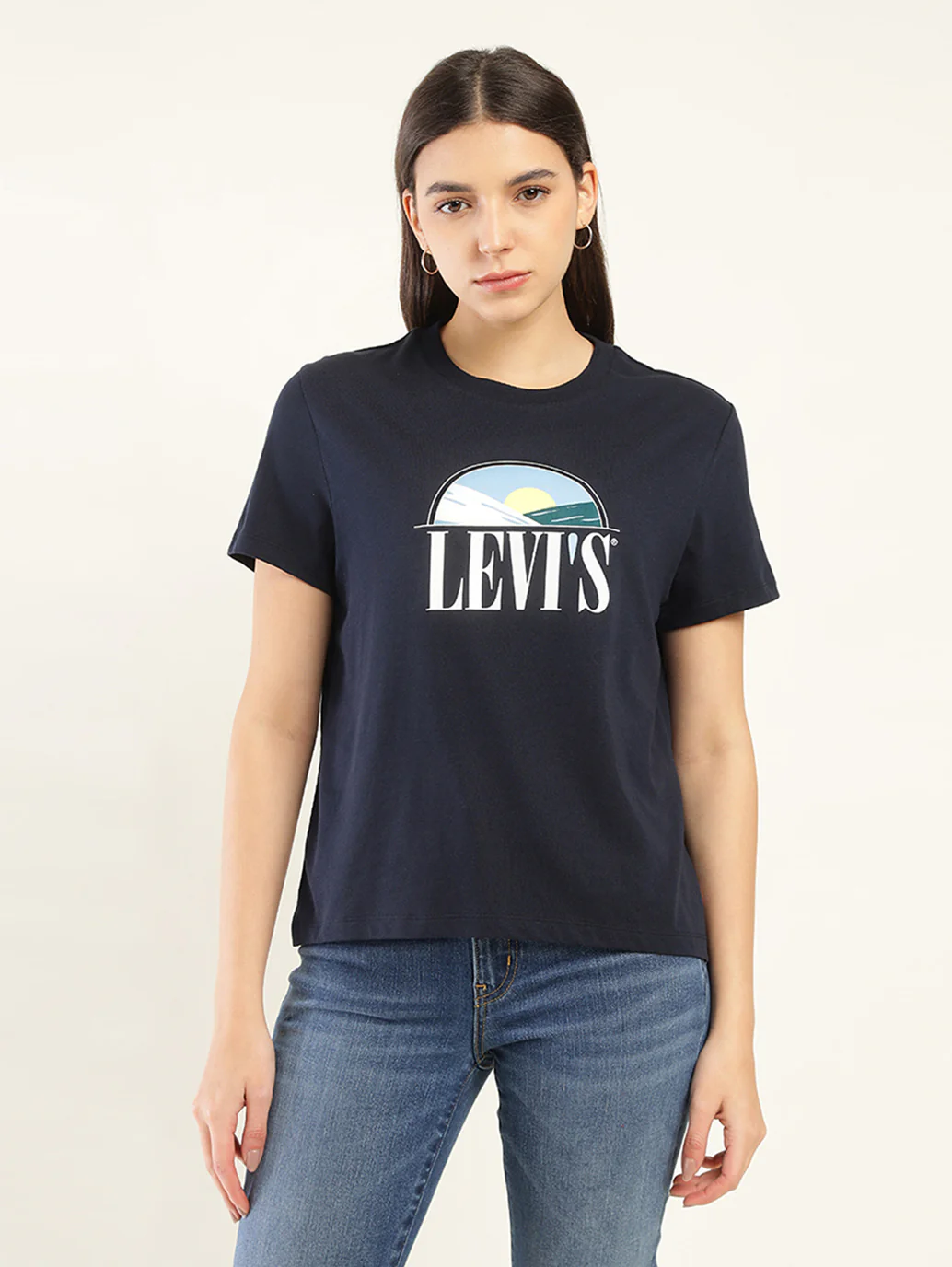 Women's Graphic Print Relaxed Fit T-shirt - Image 2