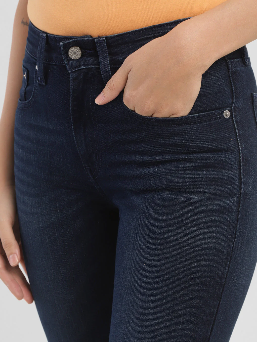 Women's 721 Blue Skinny Fit High Rise Jeans - Image 7