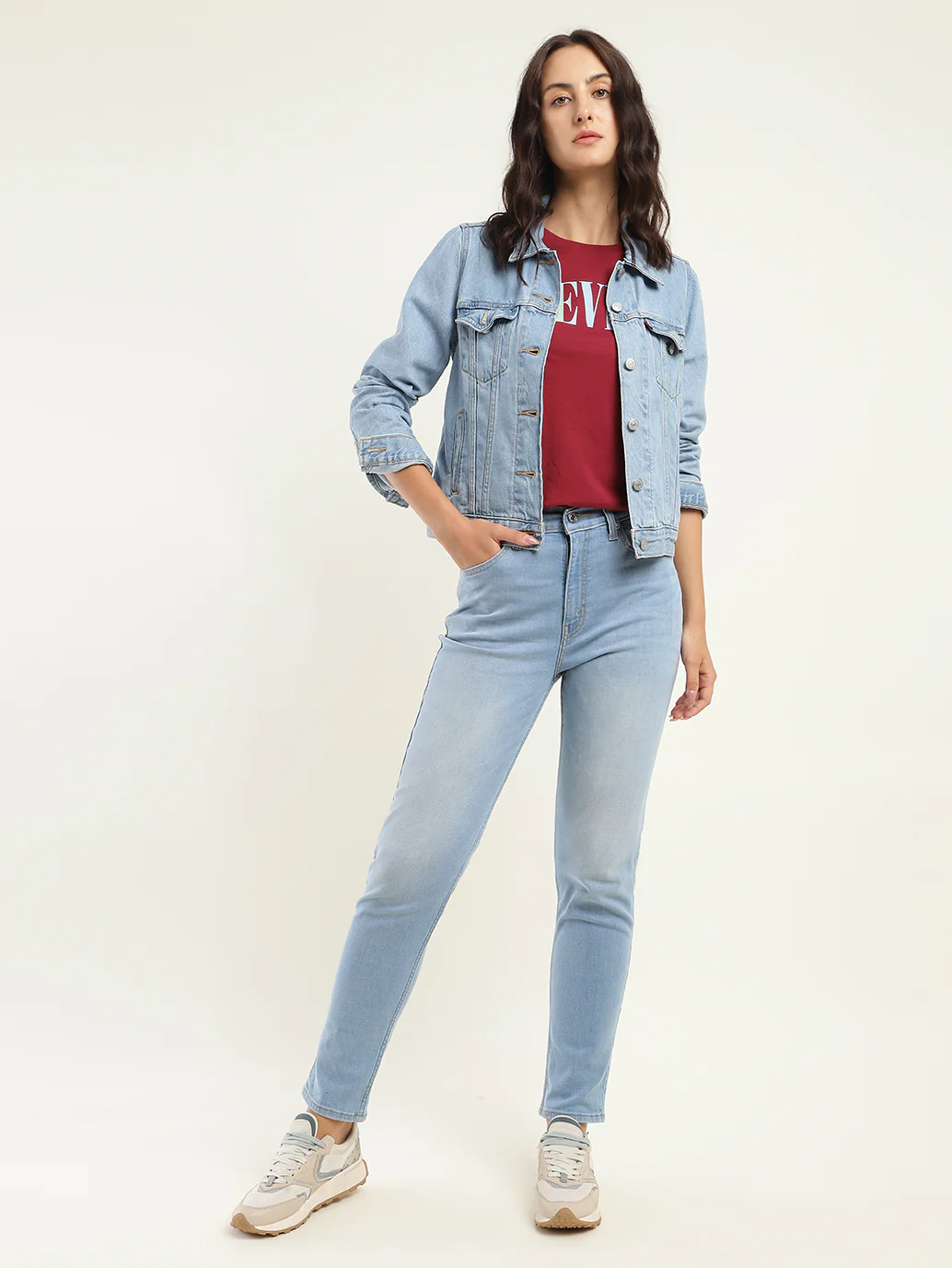 Women's 80s Mom Blue Loose Fit High Rise Jeans