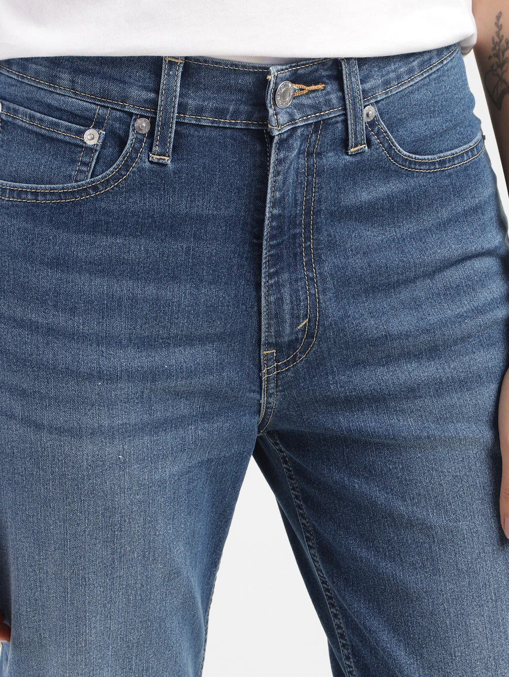 Women's 80s Mom Blue Loose Fit High Rise Jeans - Image 5