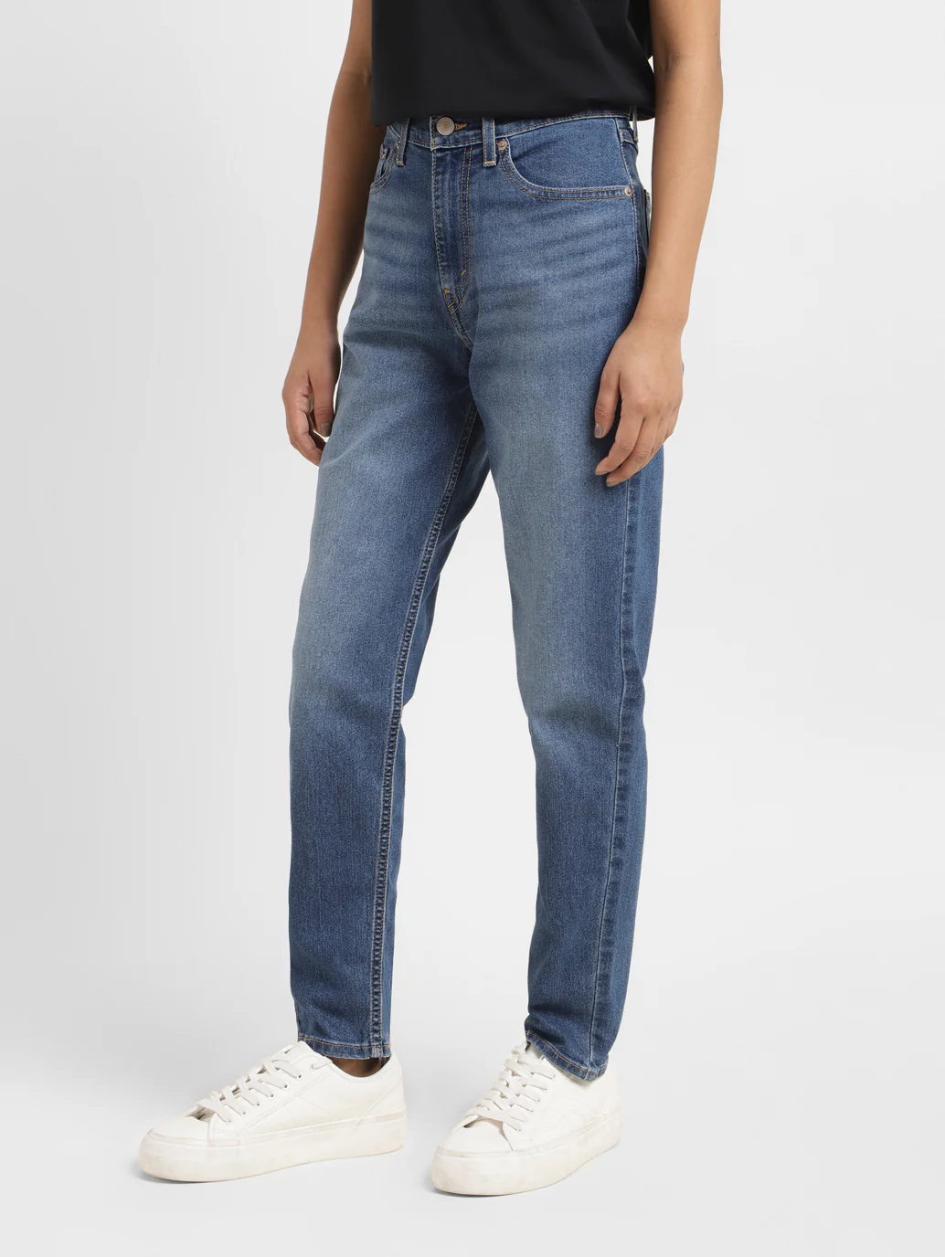 Women's Blue Loose Fit High Rise Mom Jeans - Image 2