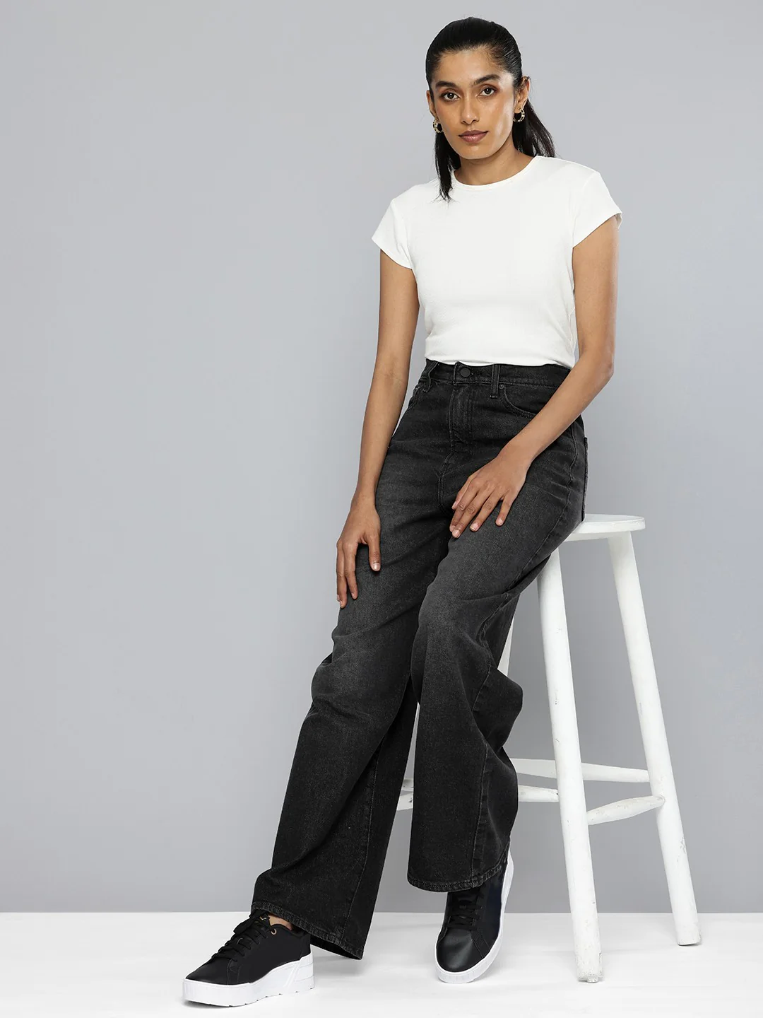 Women's Grey Ribcage Bell Bottom Wide Leg Fit High Rise Jeans