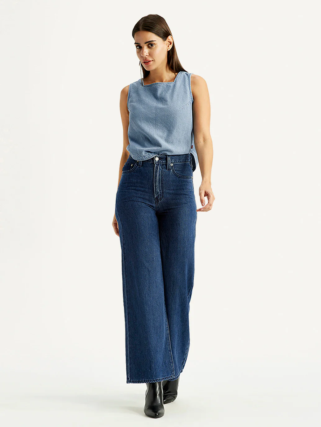 Women's Med Indigo Ribcage Wide Leg Fit Dark High Rise Jeans