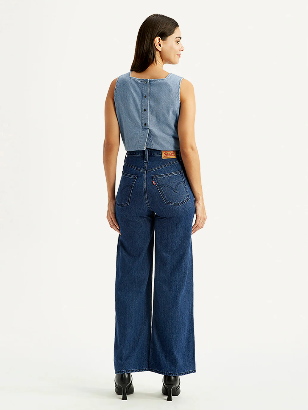 Women's Med Indigo Ribcage Wide Leg Fit Dark High Rise Jeans - Image 5