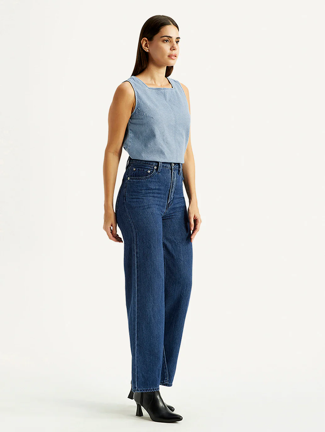 Women's Med Indigo Ribcage Wide Leg Fit Dark High Rise Jeans - Image 7