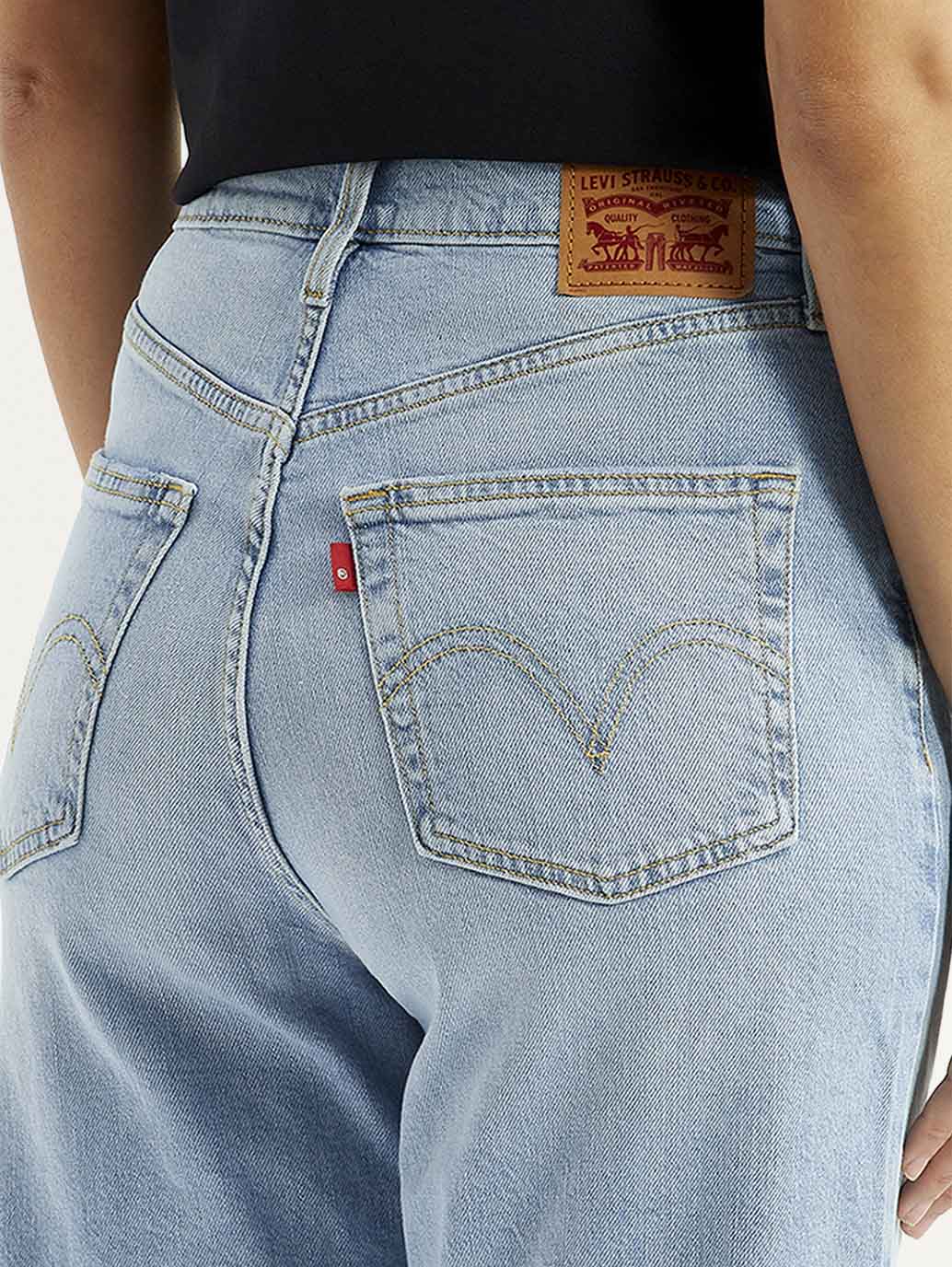 Women's Light Blue Wide Leg Fit High Rise Jeans - Image 4