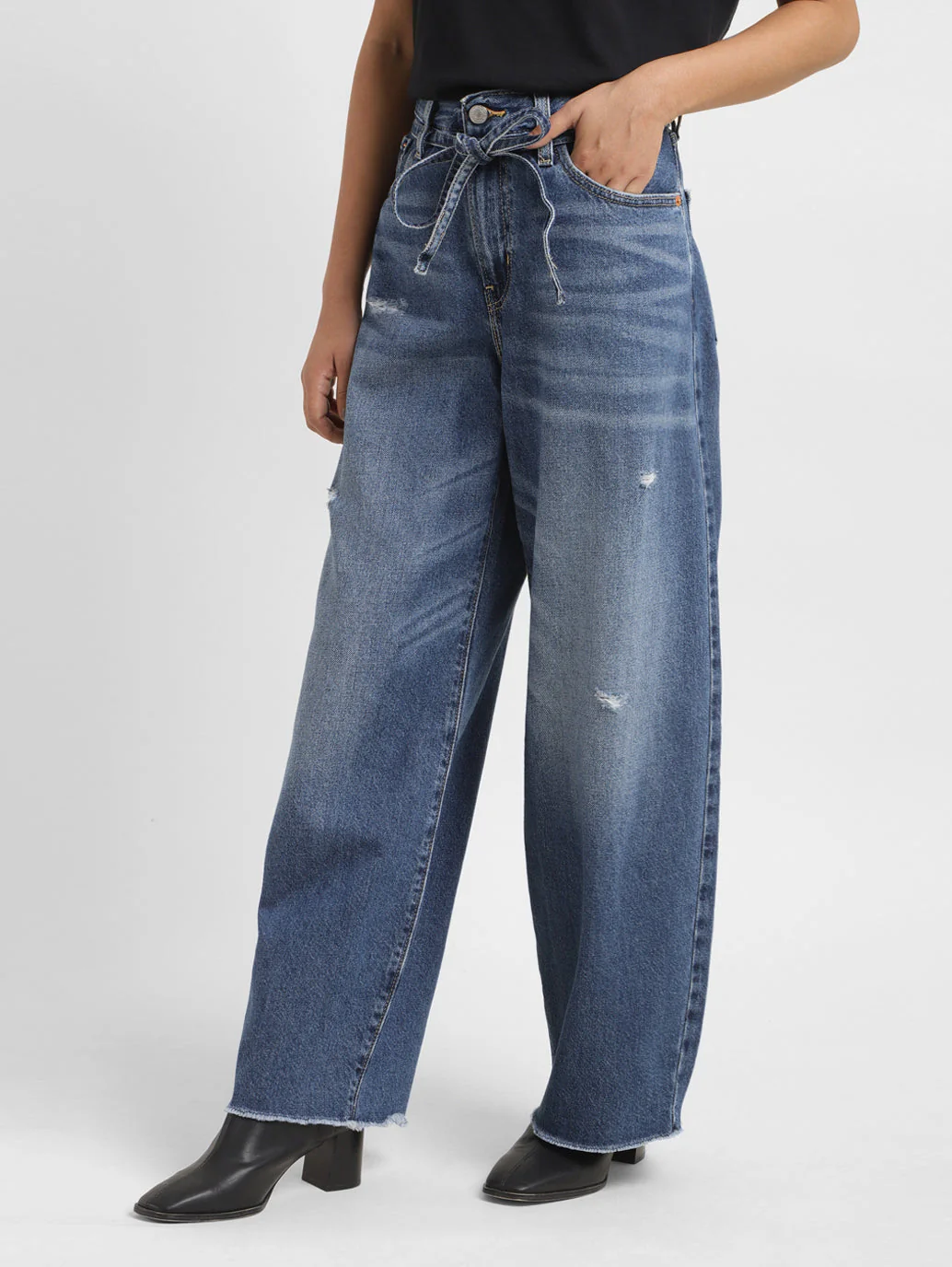 Women's Blue Balloon Loose Fit High Rise Jeans - Image 5