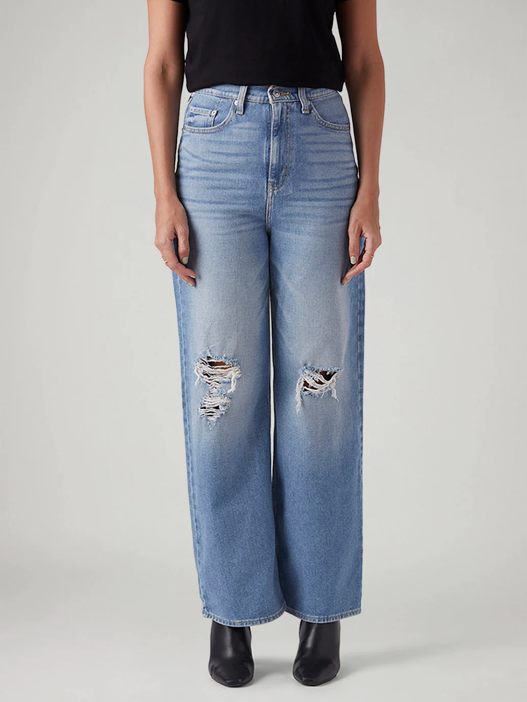 Women's Light Blue Loose Fit High Rise Jeans - Image 3