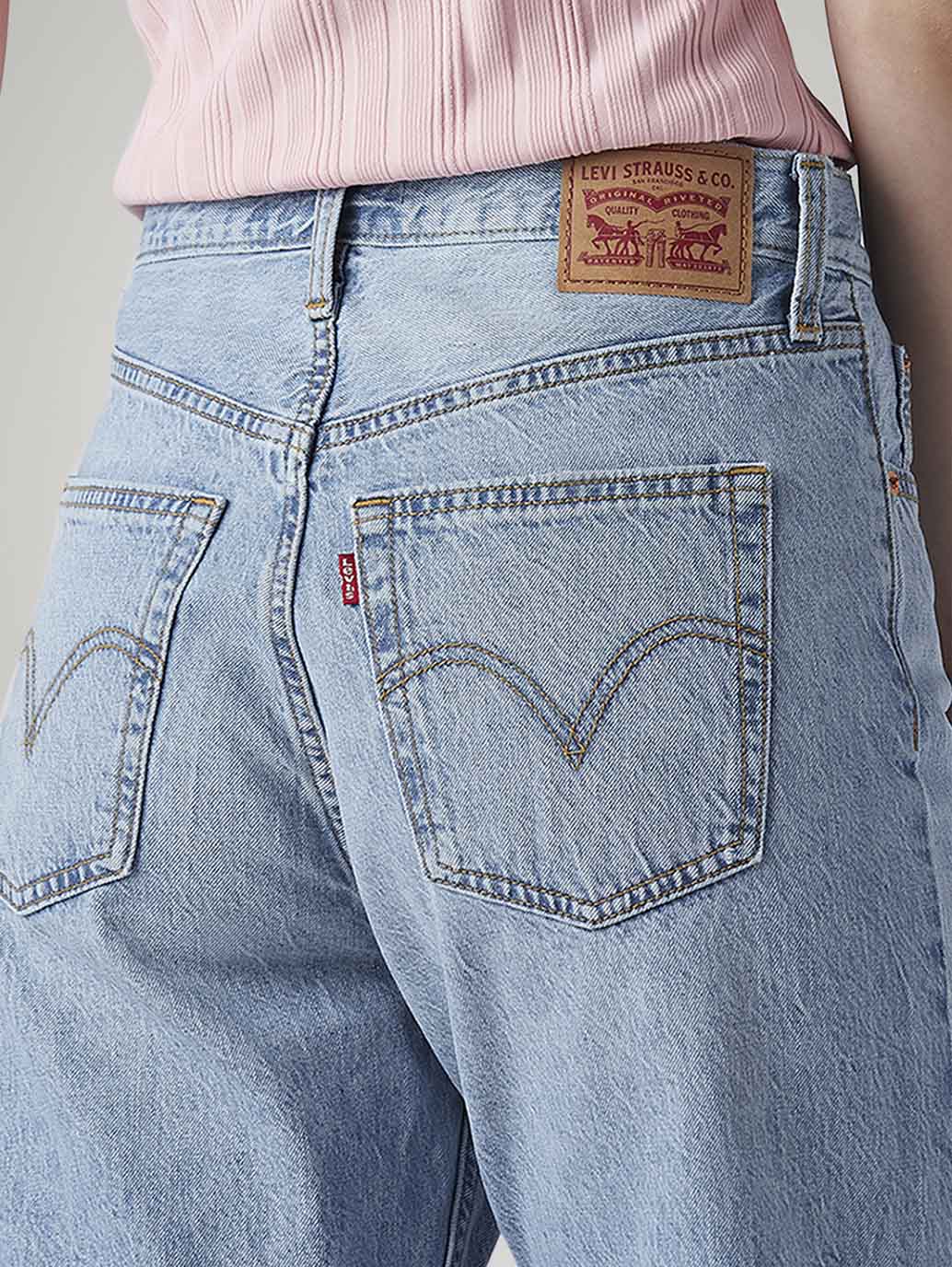 Women's Light Indigo Ribcage Straight Fit High Rise Jeans - Image 5