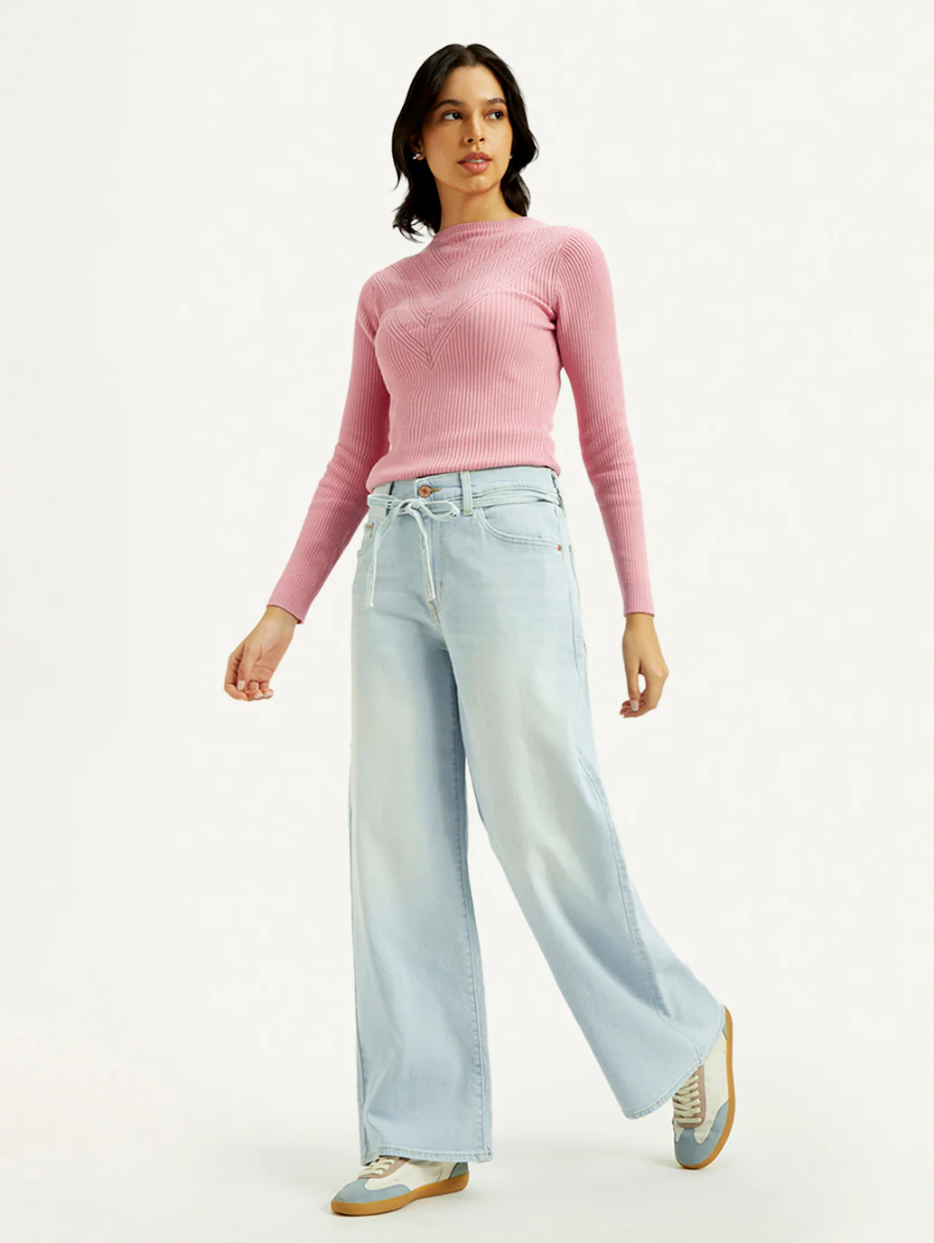 Women's Light Indigo XL Straight Fit Mid Rise Jeans - Image 2