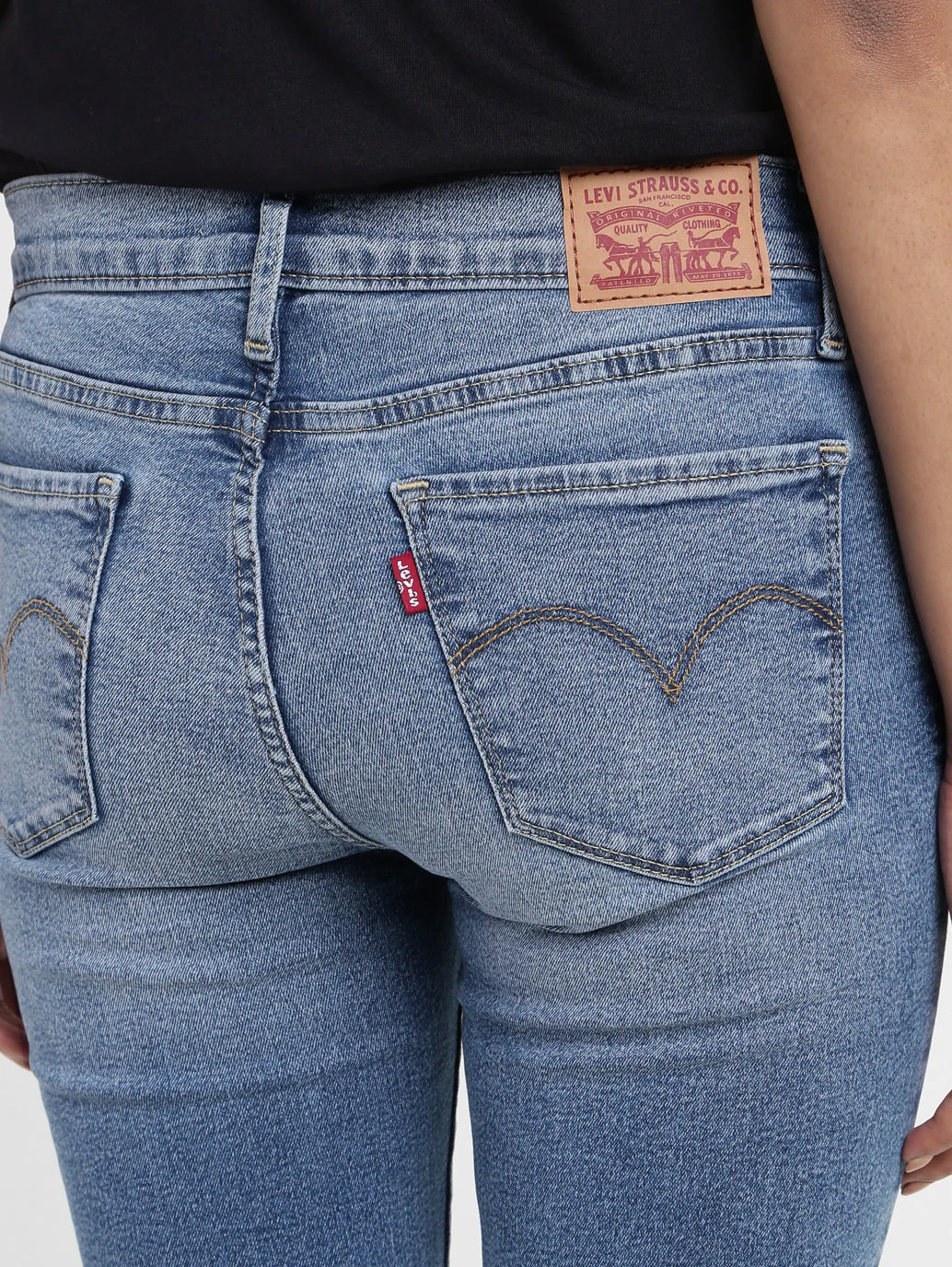 Women's 710 Blue Skinny Fit Mid Rise Jeans - Image 5