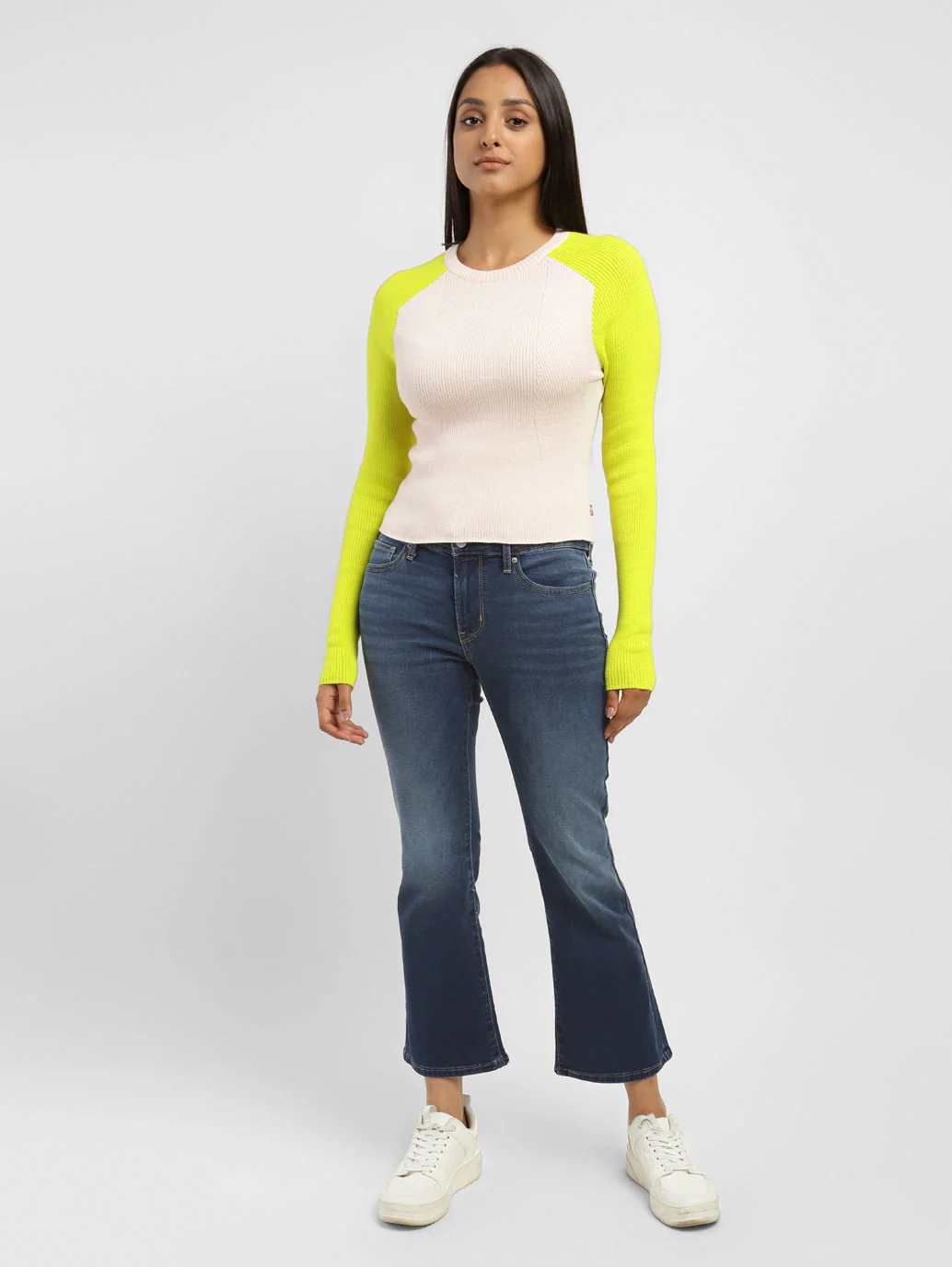 Women's 715 Blue Flared Fit Mid Rise Jeans - Image 7
