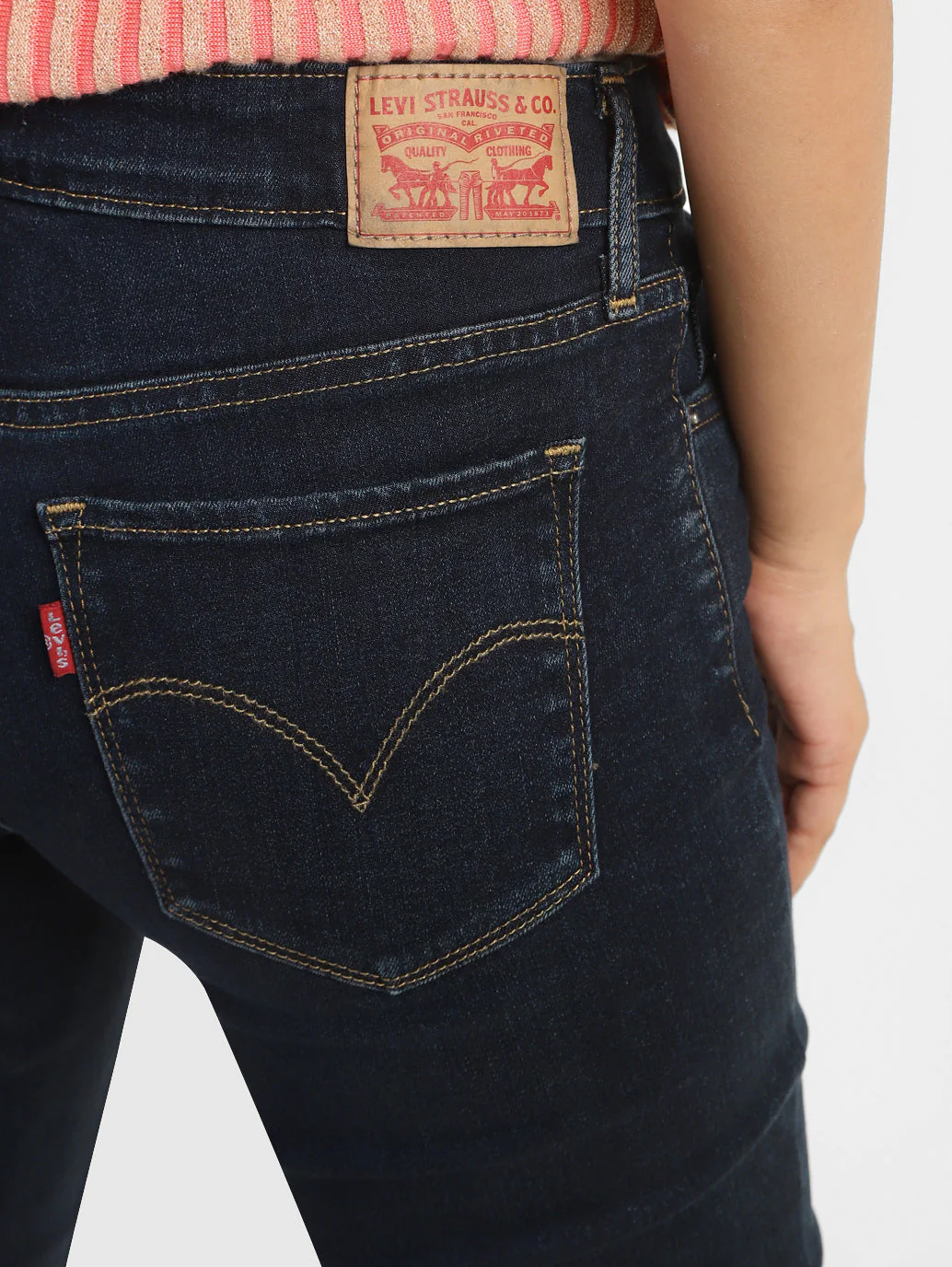 Women's 715 Navy Blue Flared Fit Mid Rise Jeans - Image 7