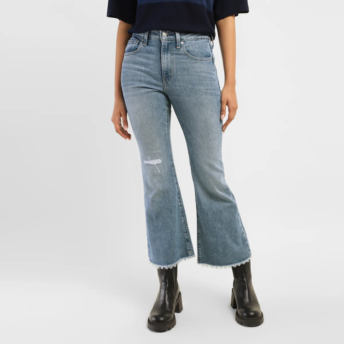 Women's 726 Blue Flared Fit Mid Rise Jeans - Image 6