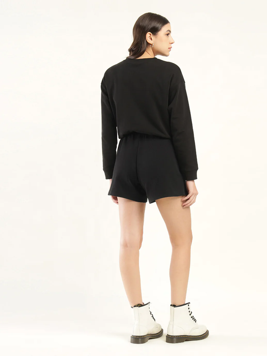 Women's Mid Rise Black Regular Fit Shorts - Image 3