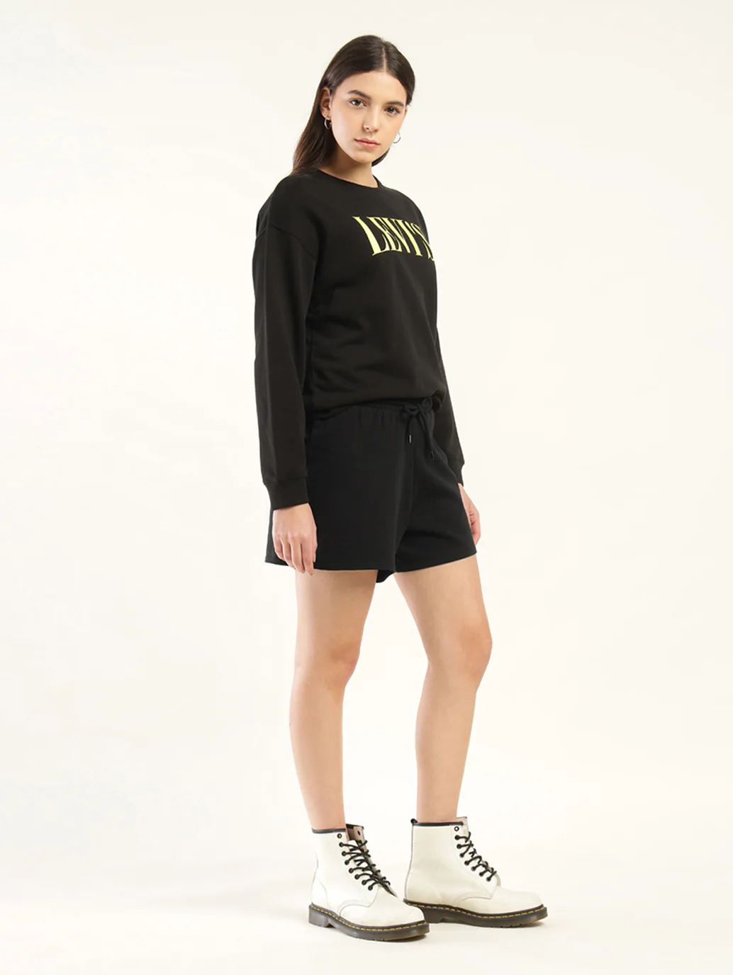 Women's Mid Rise Black Regular Fit Shorts - Image 5