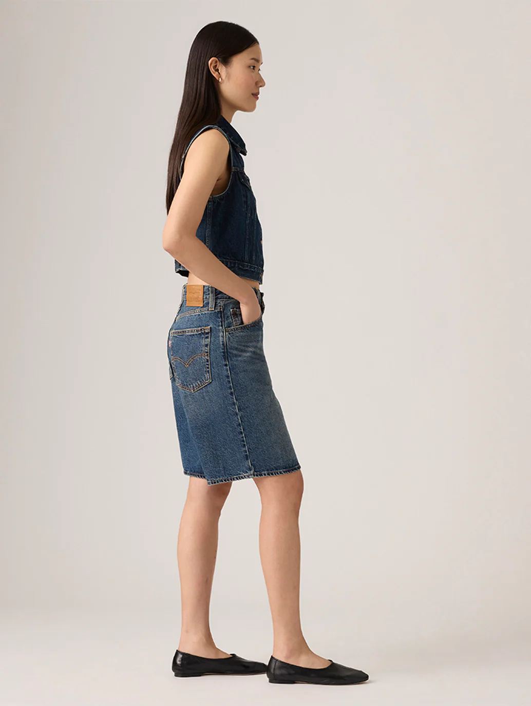 Women's Tinted Mid Rise Dark Indigo Baggy Fit Shorts - Image 3