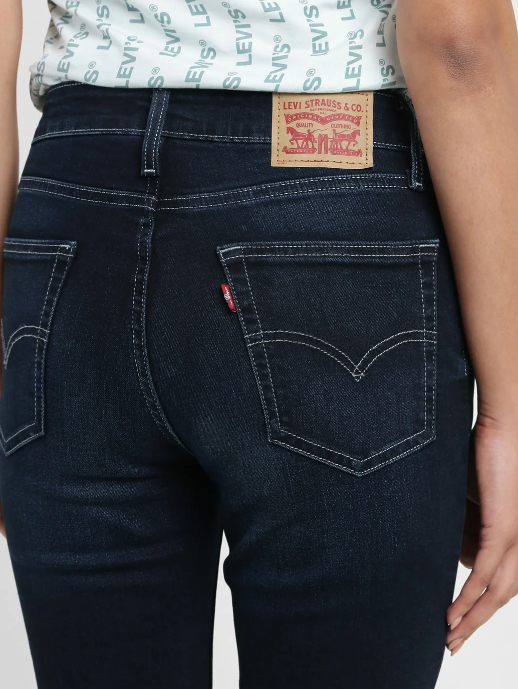 Women's 725 Black Bootcut Fit High Rise Jeans - Image 8