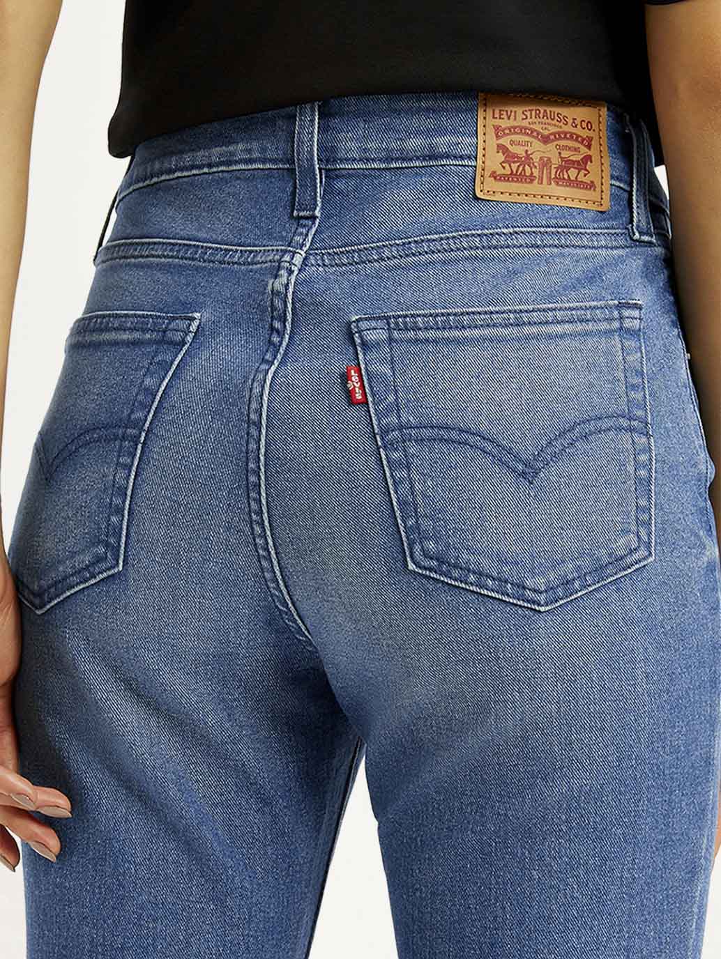 Women's 725 Med Indigo Bootcut Fit High Rise Jeans - Image 6