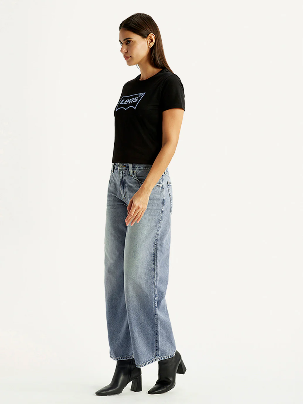 Women's Tinted Med Indigo XL Straight Loose Fit Mid Rise Jeans - Image 7