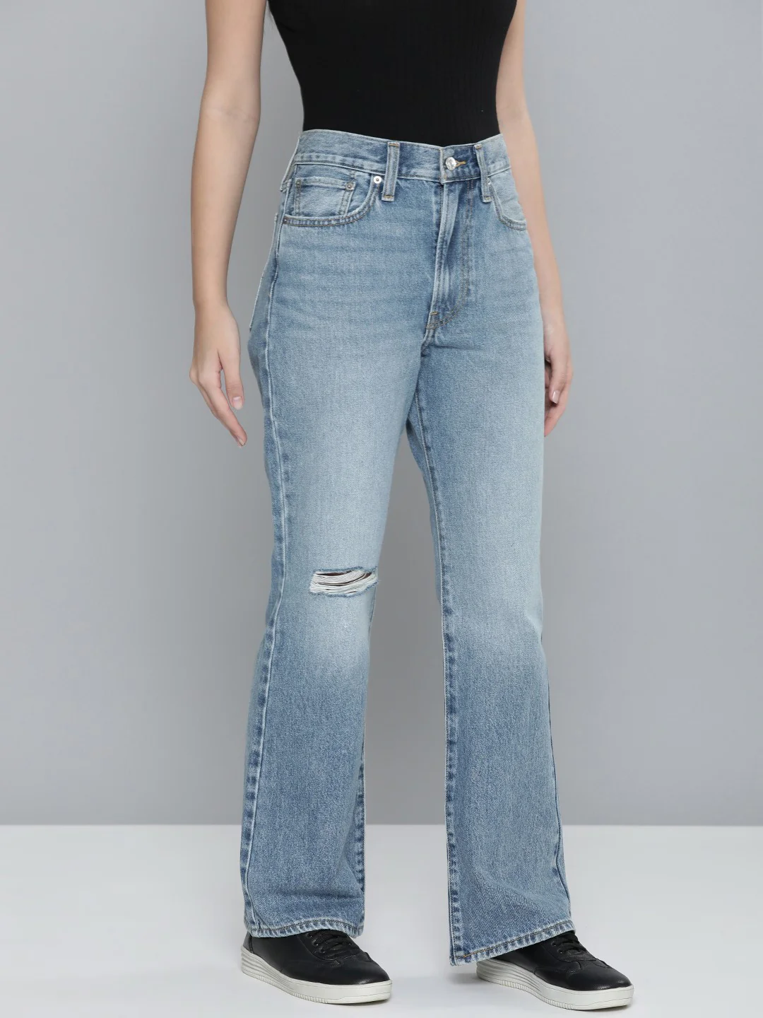 Women's Indigo Wedgie Bootcut Fit Mid Rise Jeans - Image 2