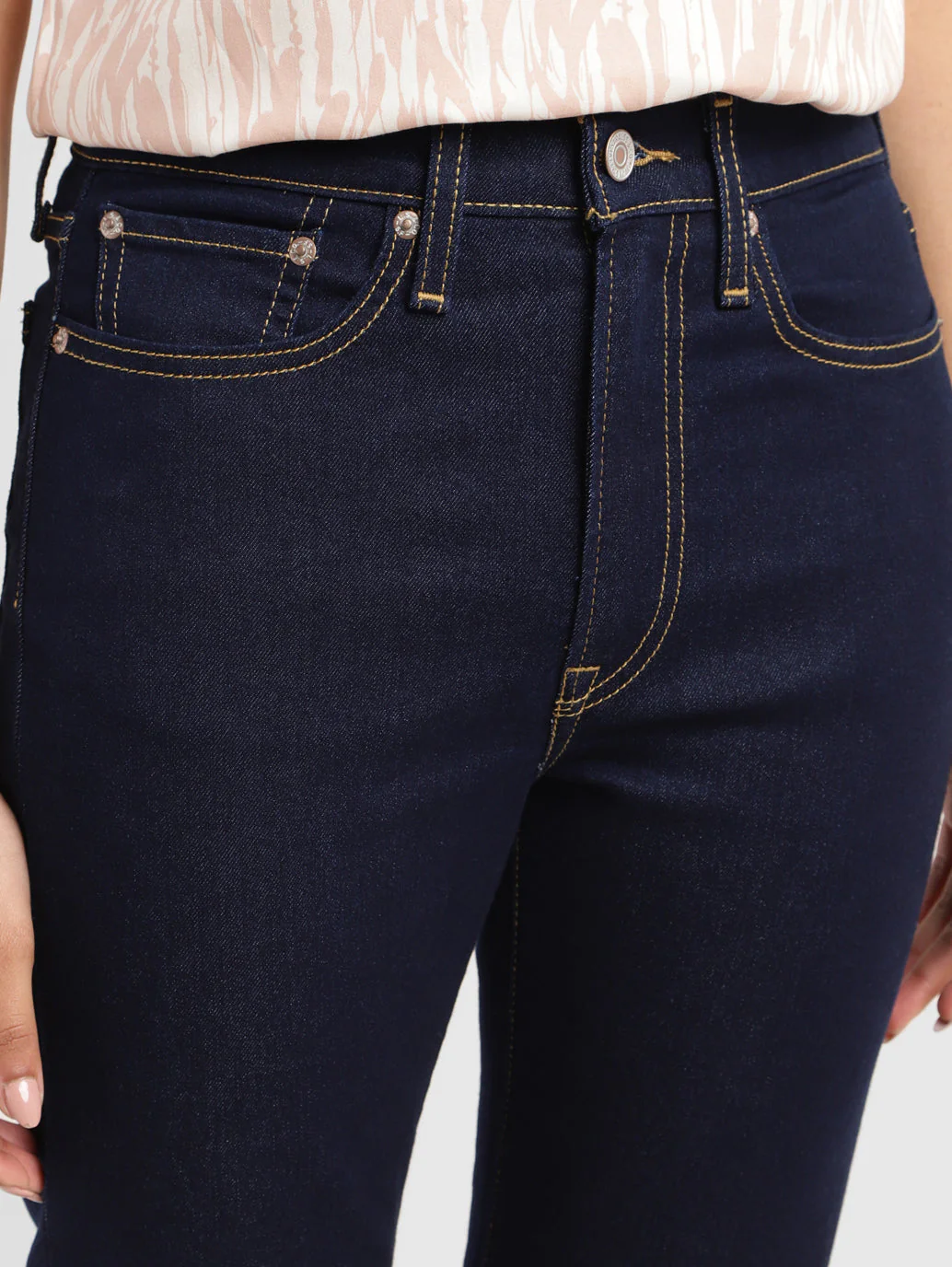 Women's Blue Wedgie Straight Fit Mid Rise Jeans - Image 6