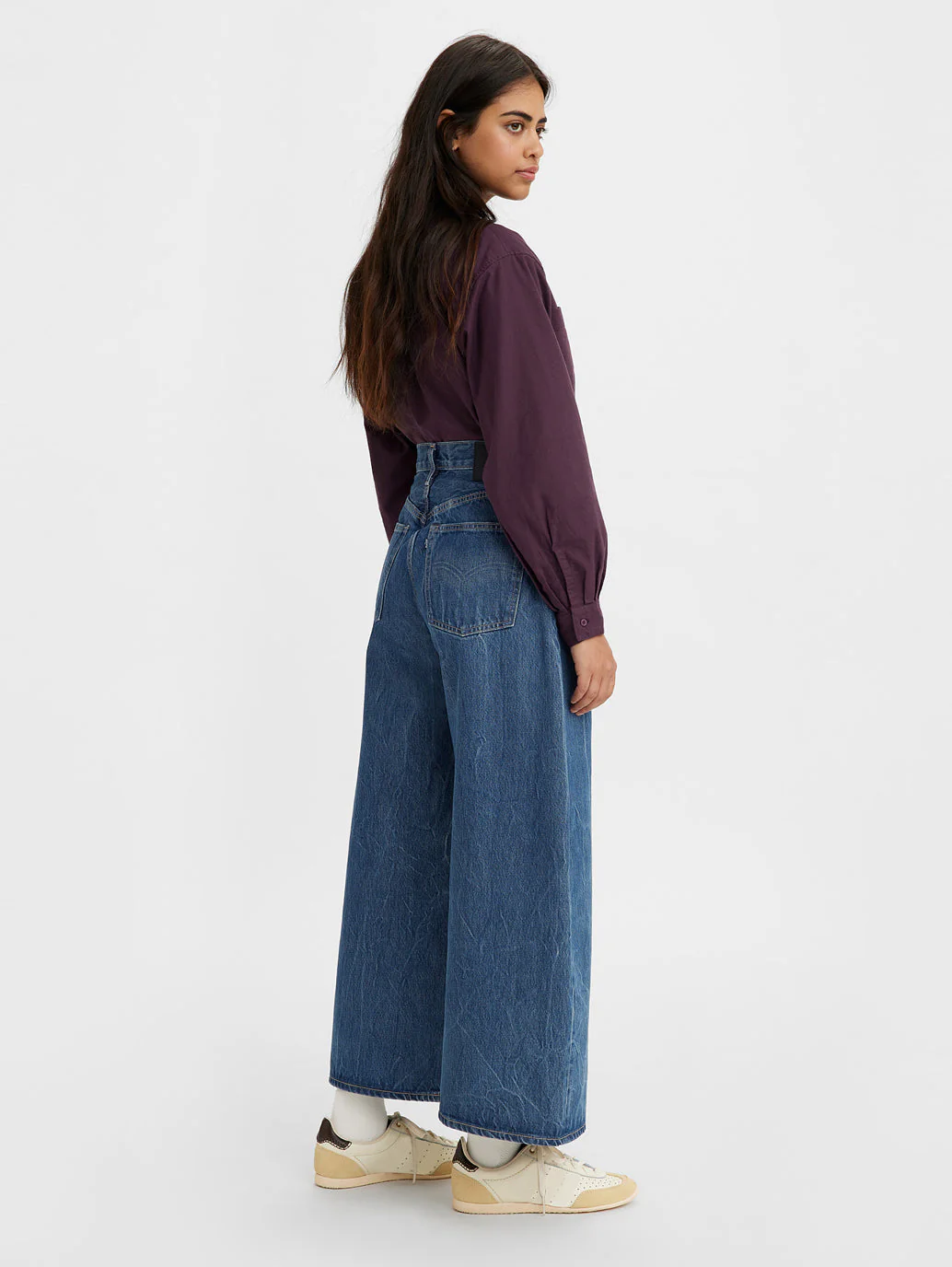 Women's Blue Wideleg Fit Mid Rise Jeans - Image 3