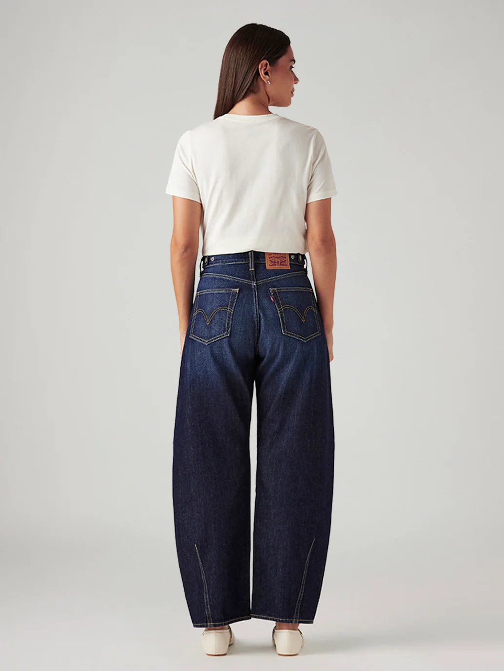 Women's Dark Indigo Cinch Baggy Dad Barrel Mid Rise Jeans - Image 6