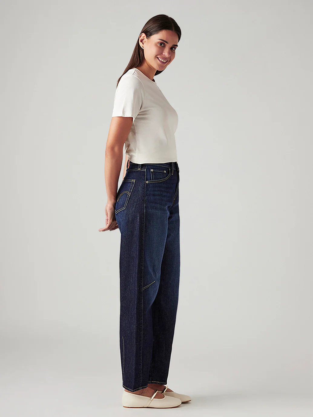 Women's Dark Indigo Cinch Baggy Dad Barrel Mid Rise Jeans - Image 7