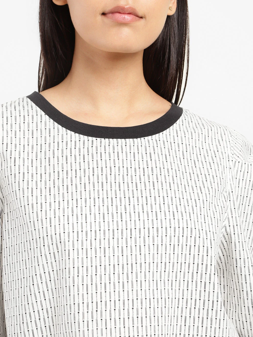 Women's Printed Crew Neck Top - Image 11