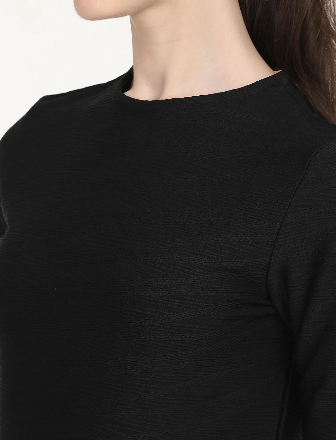 Women's Solid Black Round Neck Sweater - Image 5