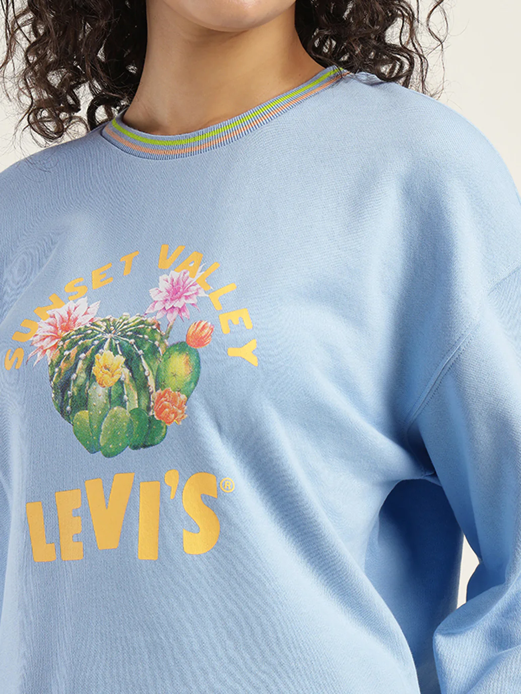 Women's Graphic Blue Crew Neck Sweatshirt - Image 4