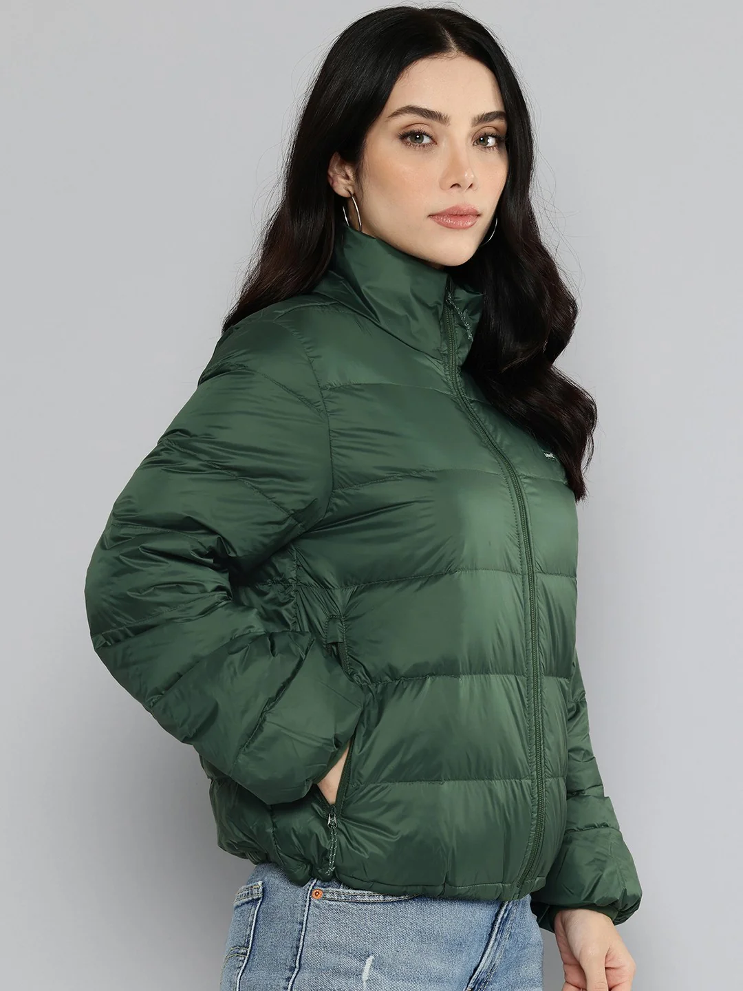 Women's Solid Green Jacket - Image 2