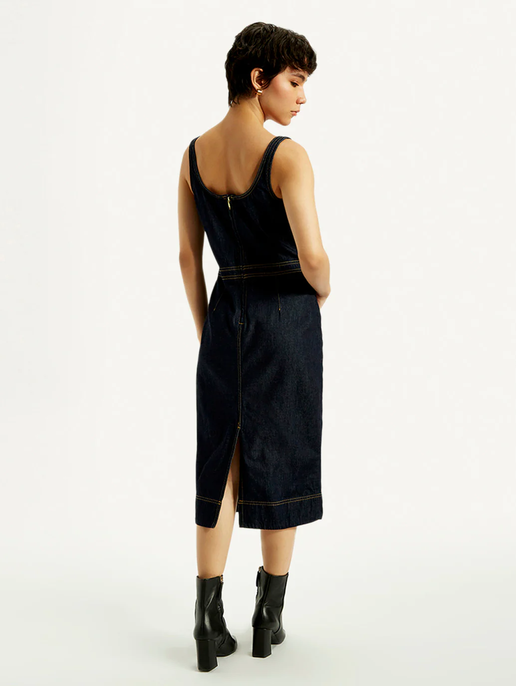 Women's Solid Indigo Scoop Neck Dress - Image 2