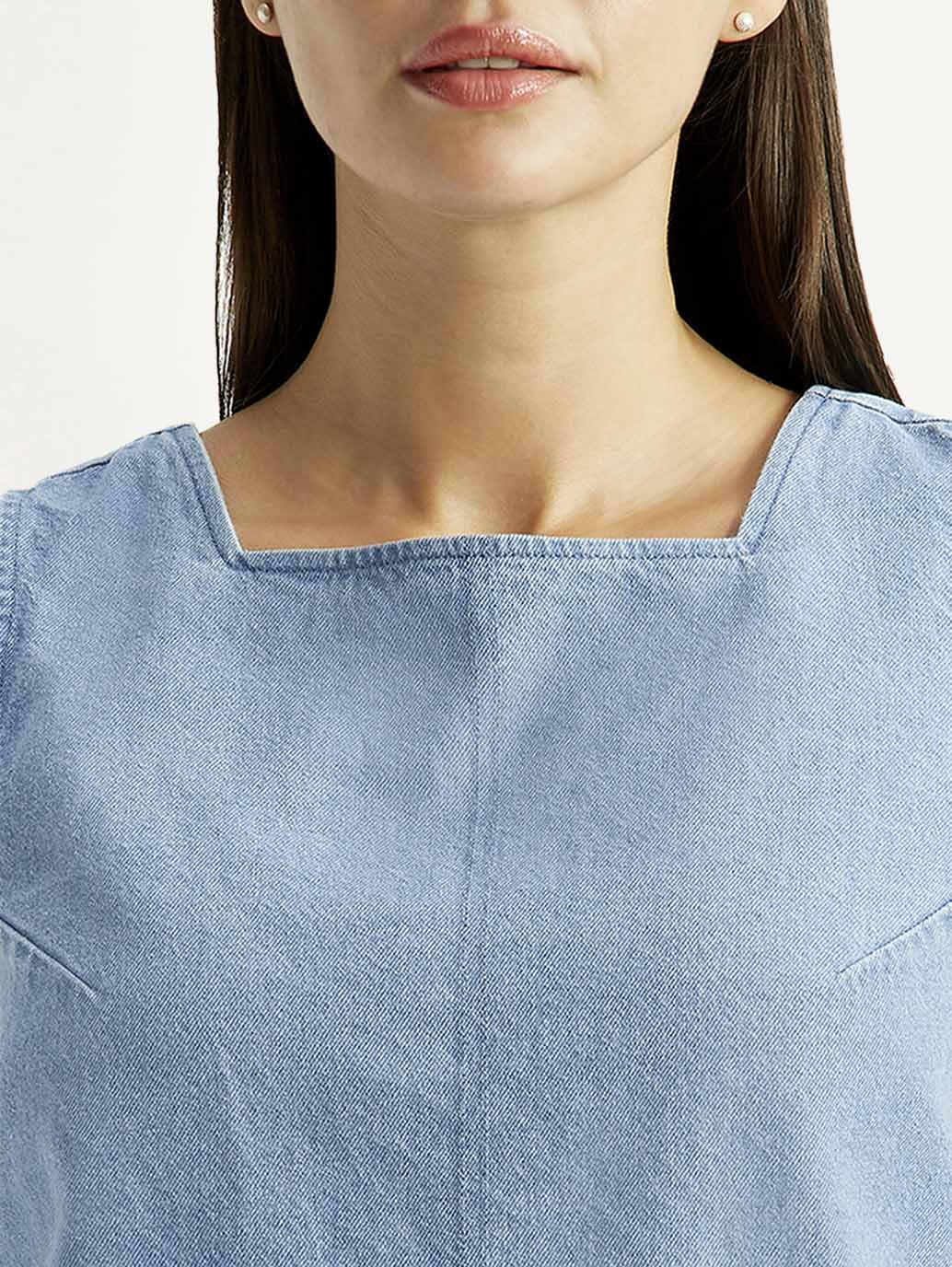 Women's Solid Indigo Square Neck Top - Image 4