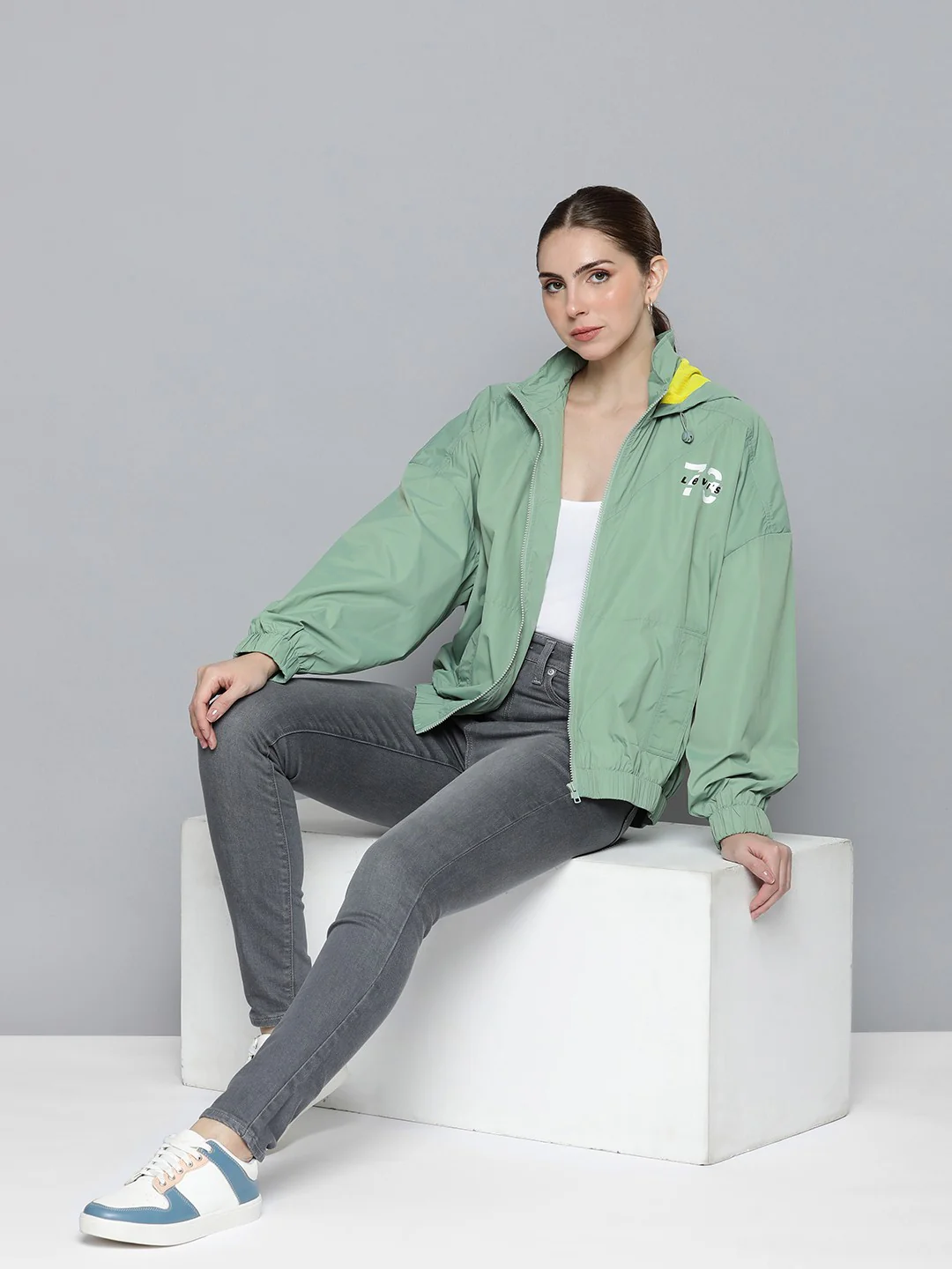 Women's Solid Light Green Hooded Jacket