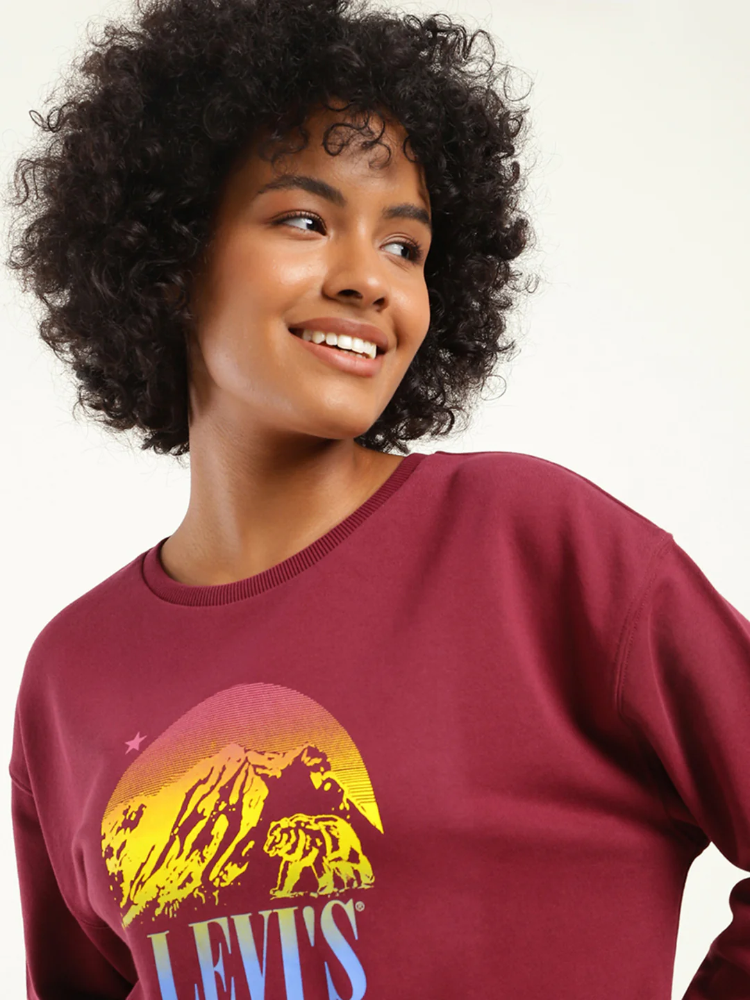 Women's Graphic Maroon Crew Neck Sweatshirt - Image 4