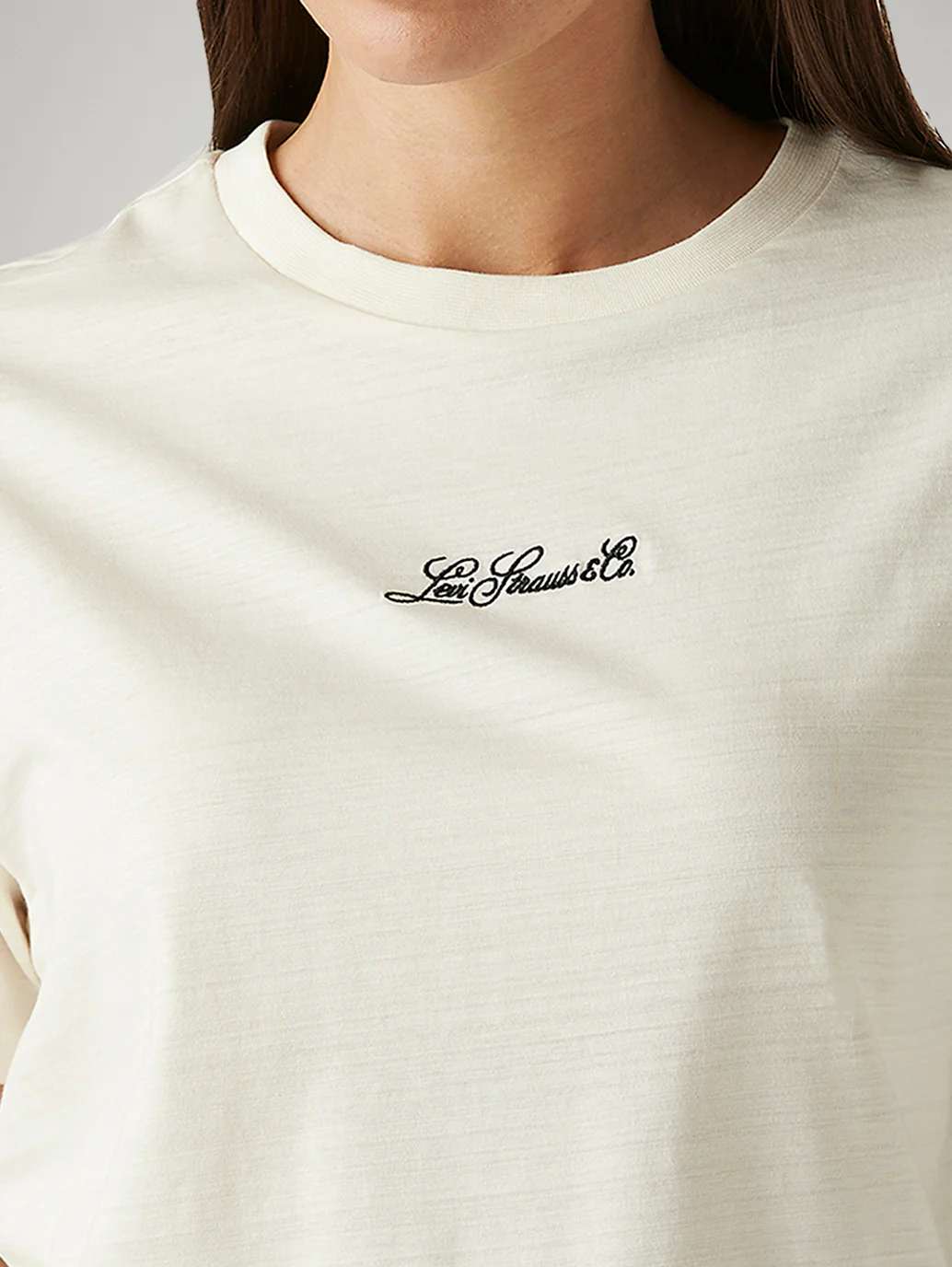 Women's Solid Off-White Relaxed Fit T-shirt - Image 4