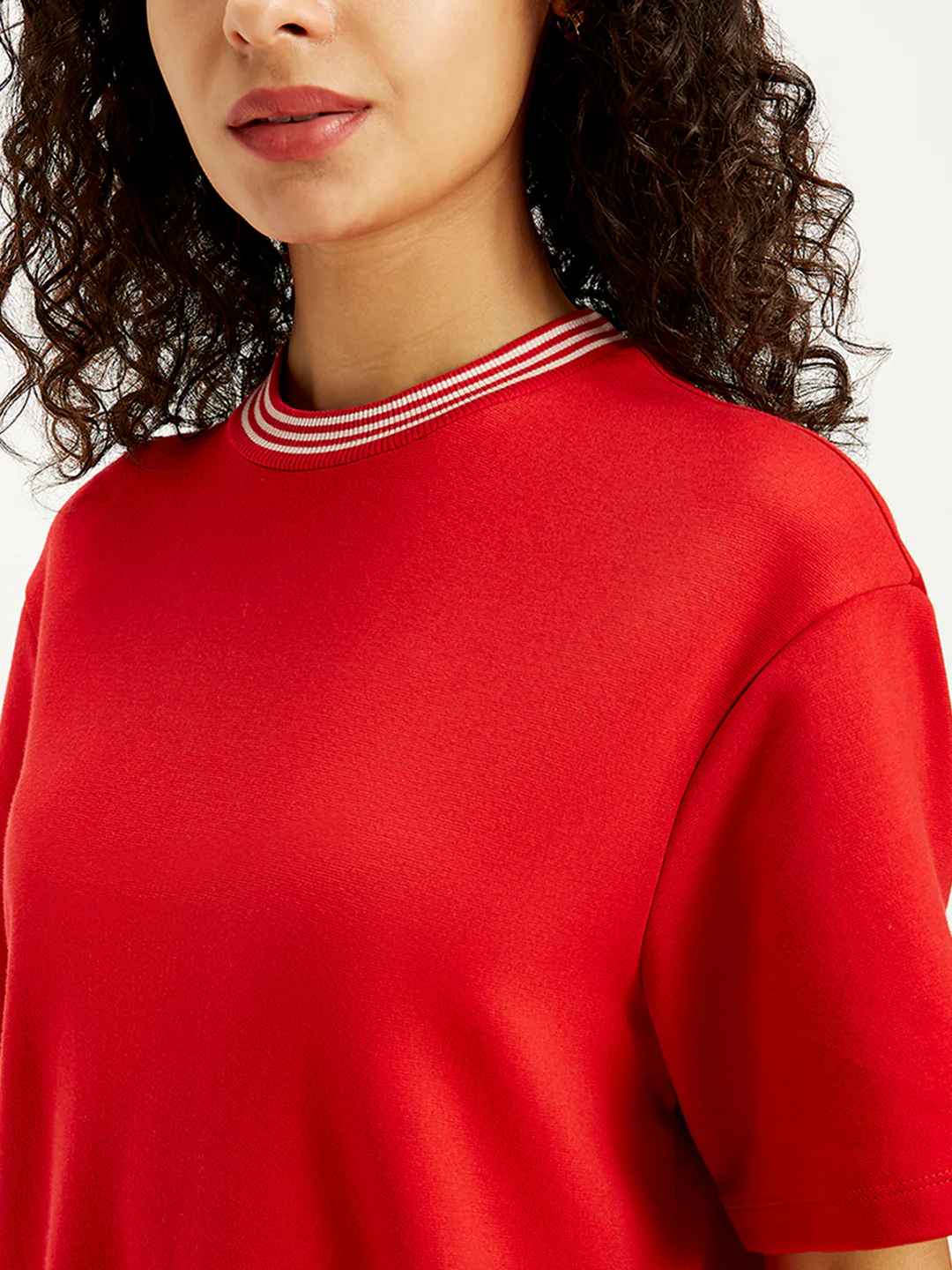 Women's Solid Red Crew Neck Dress - Image 4