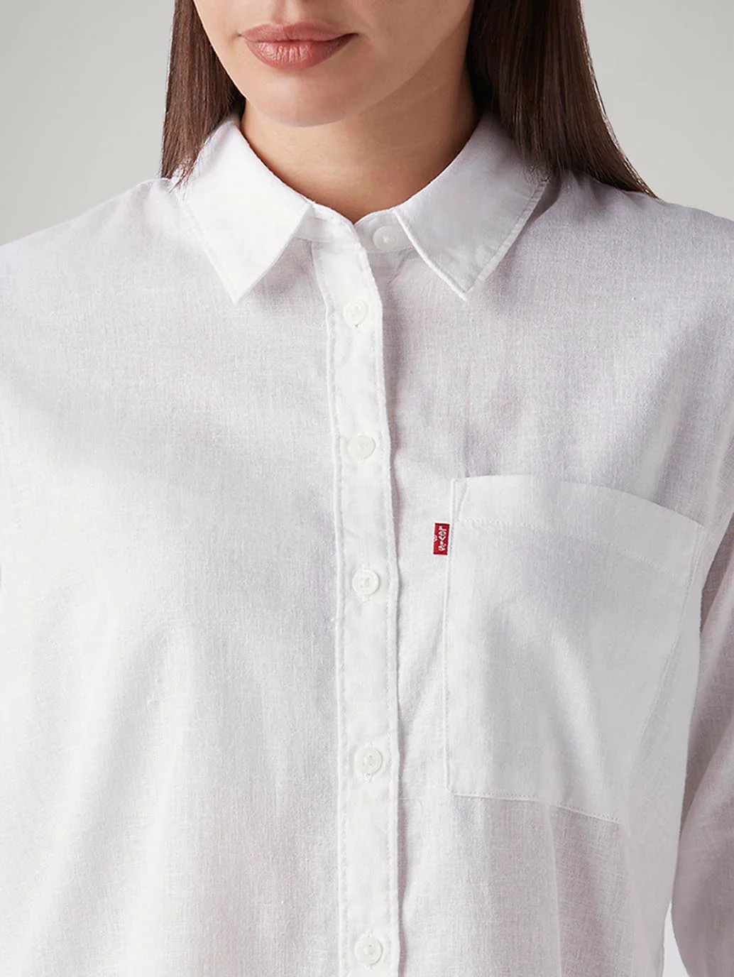 Women's Solid Relaxed Fit Linen Shirt - Image 4