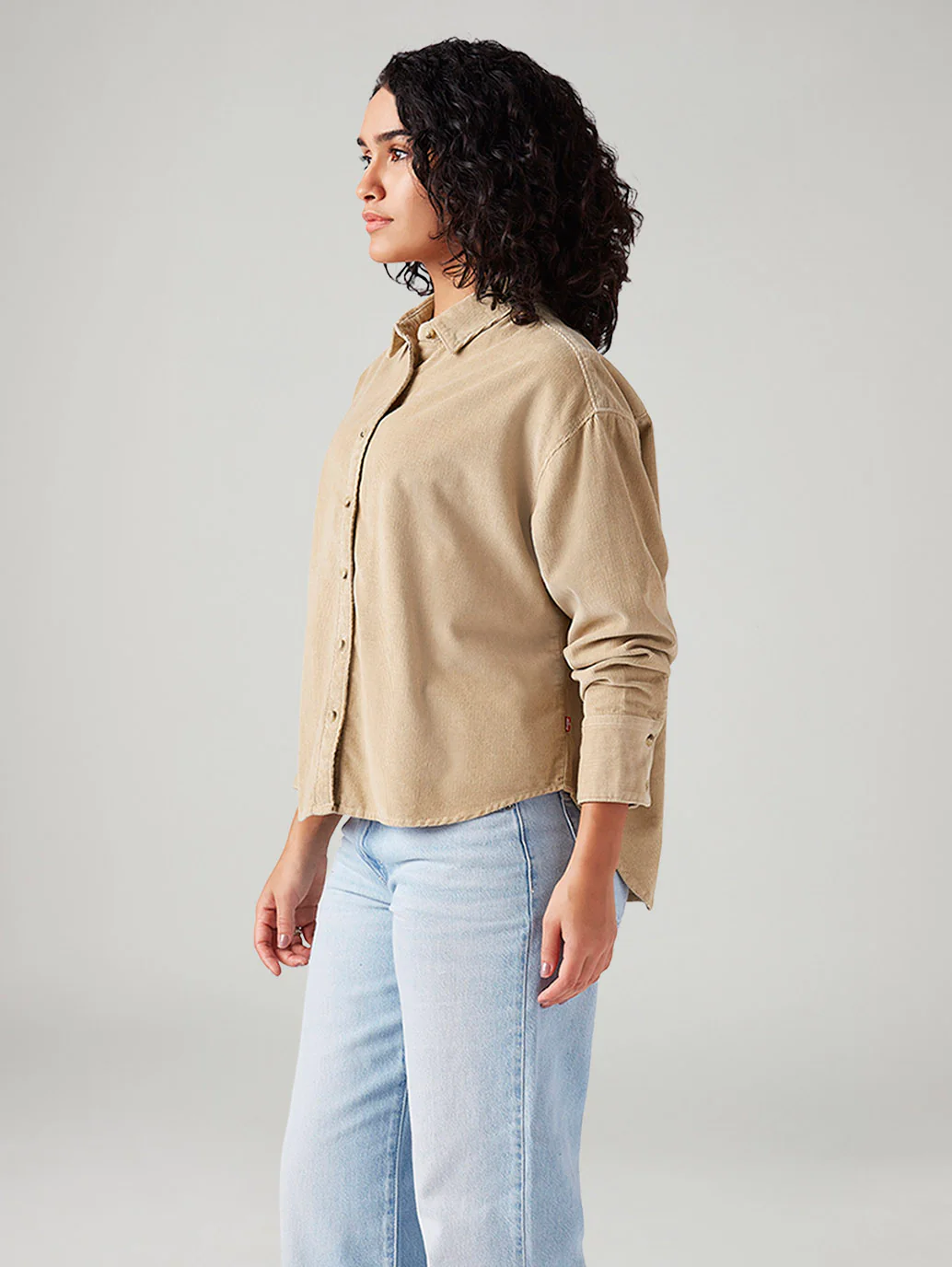 Women's Solid Relaxed Fit Shirt - Image 5